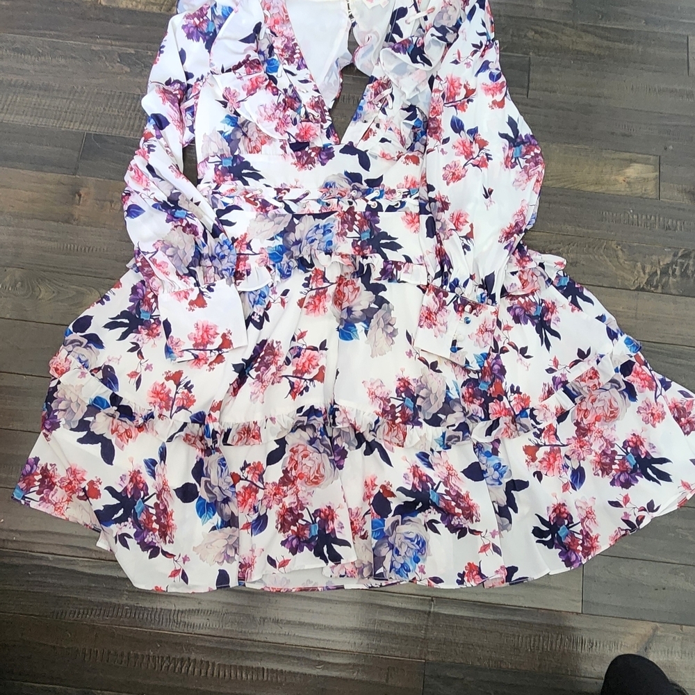 White Floral Ruffle Mini Dress - Picture 10 of 10